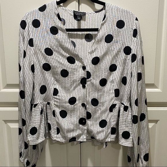 TopShop Women’s Black and White Dot Print Button Front Top Size 6 - Picture 1 of 6